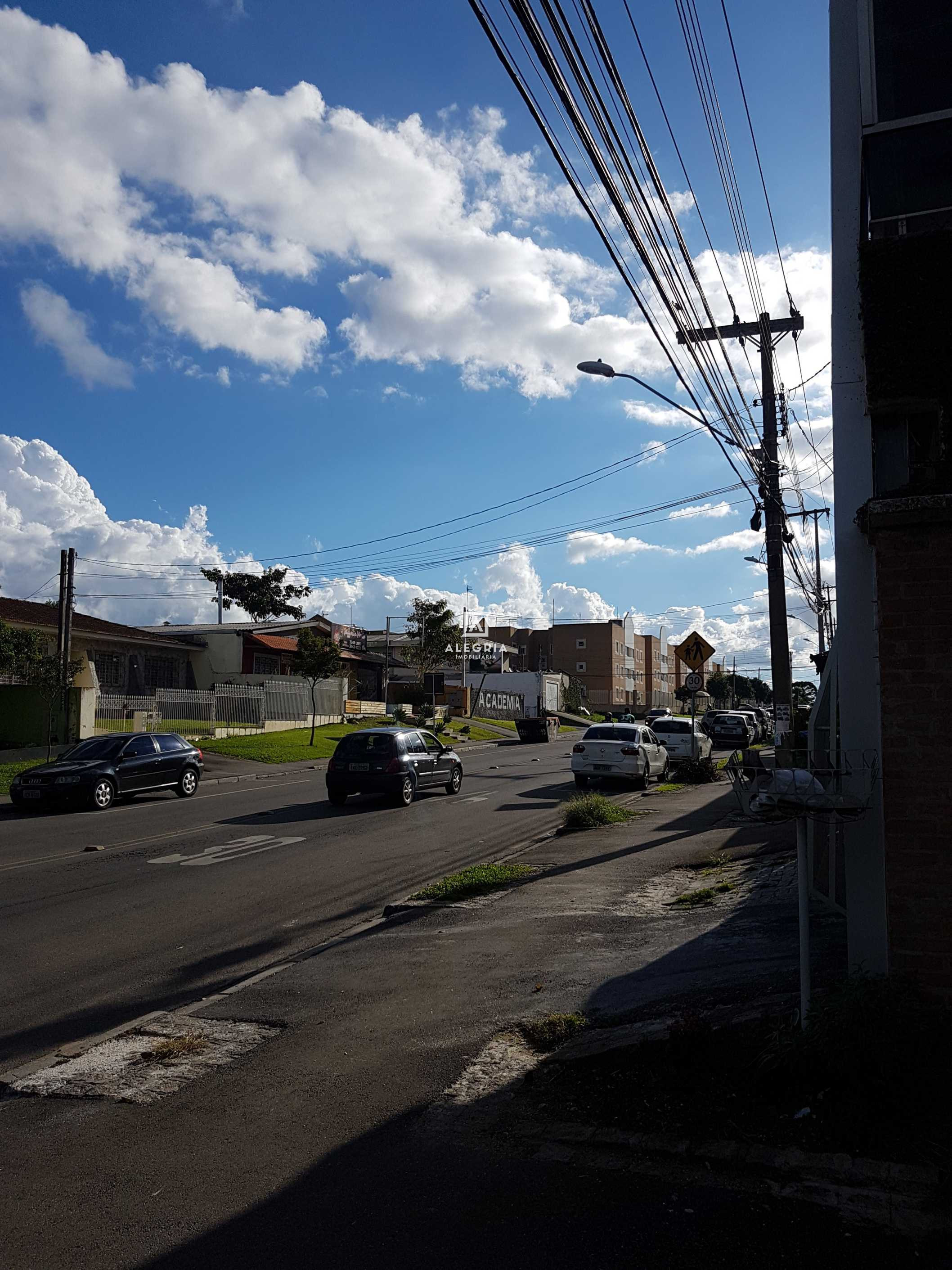 Sobrado 02 Dormitórios no Bairro Boqueirão em Curitiba