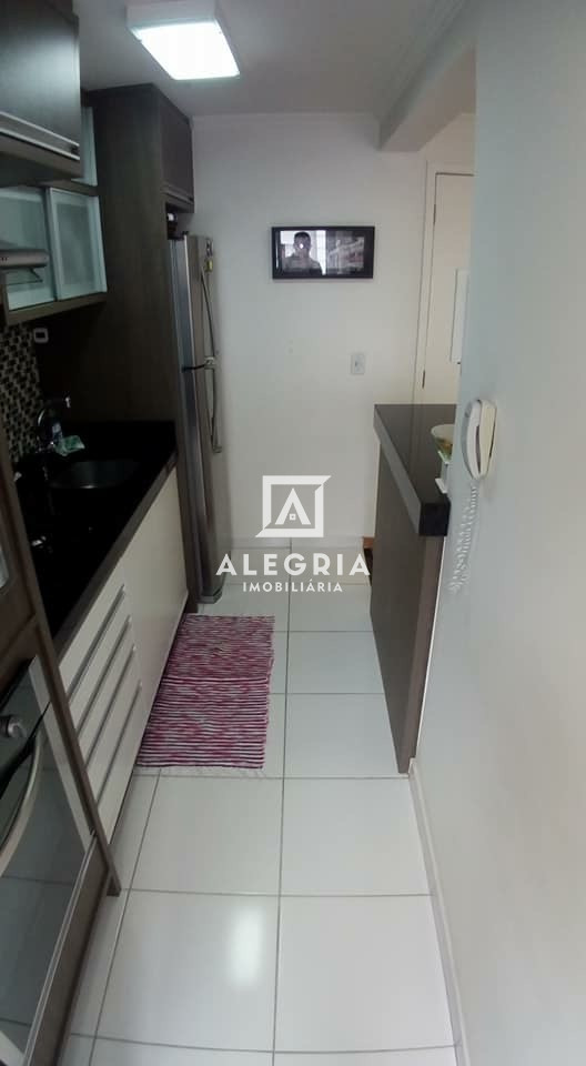 Apartamento Semi Mobiliado 02 Dormitórios no Bairro Bom Jesus em São José dos Pinhais