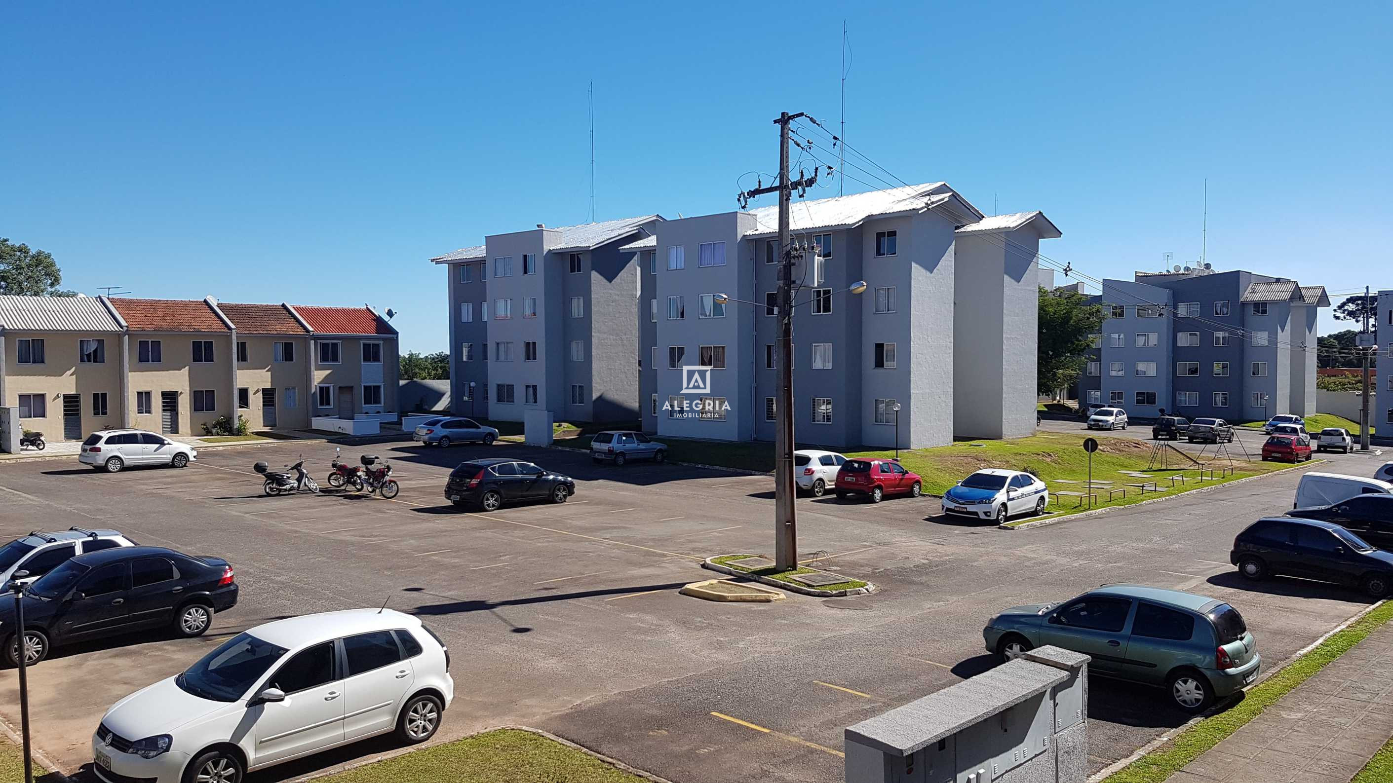 Apartamento 02 Dormitórios Bairro Colônia Rio Grande em São José dos Pinhais