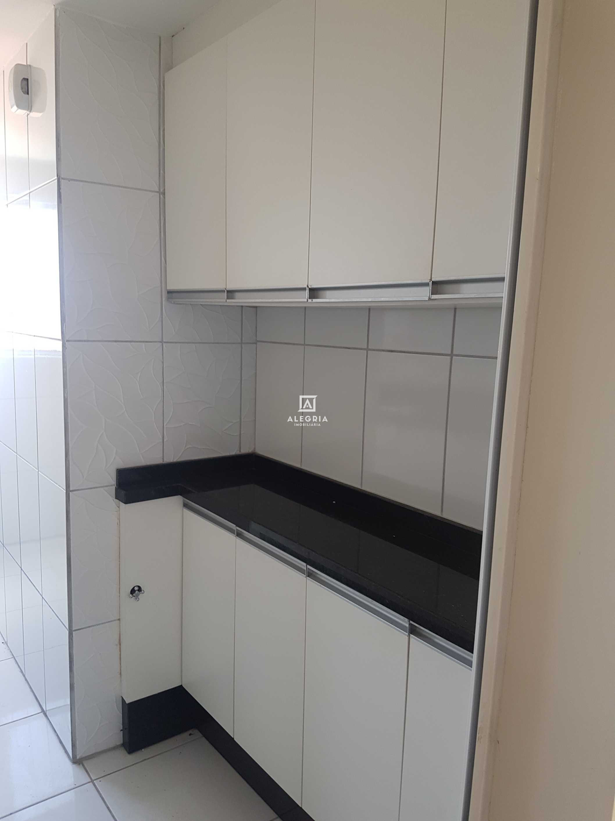 Apartamento 02 Dormitórios Bairro Colônia Rio Grande em São José dos Pinhais