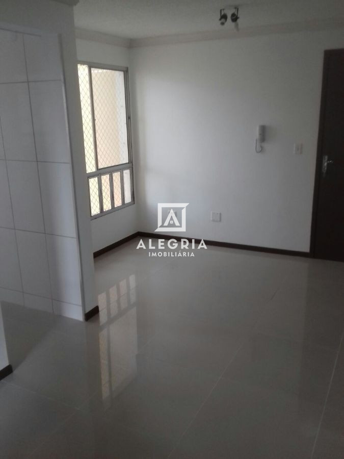 Apartamento 02 Dormitórios no Costeira em São José dos Pinhais