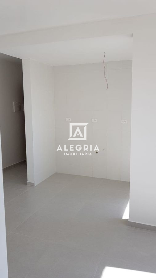 Apartamento 02 Dormitórios com ELEVADOR no Cruzeiro em São José dos Pinhais