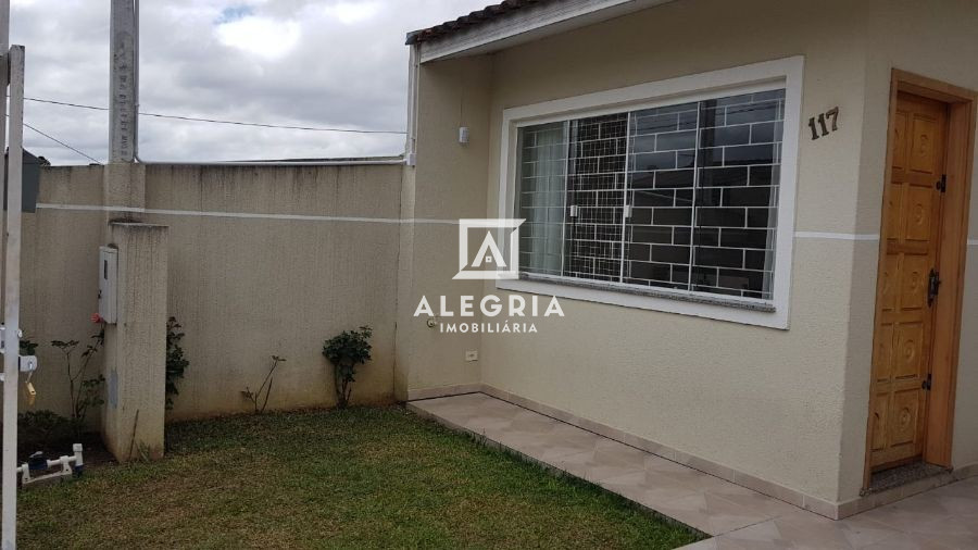 Casa 03 Dormitórios na Colonia Rio Grande em São José dos Pinhais