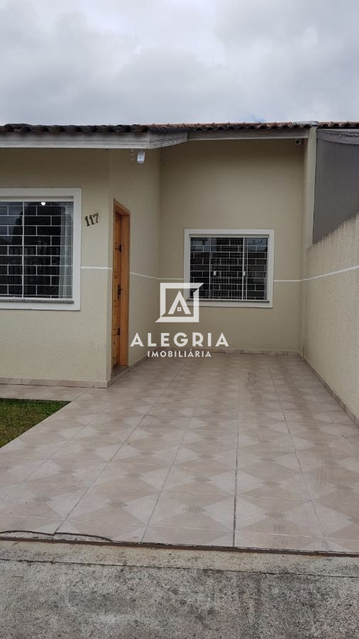 Casa 03 Dormitórios na Colonia Rio Grande em São José dos Pinhais