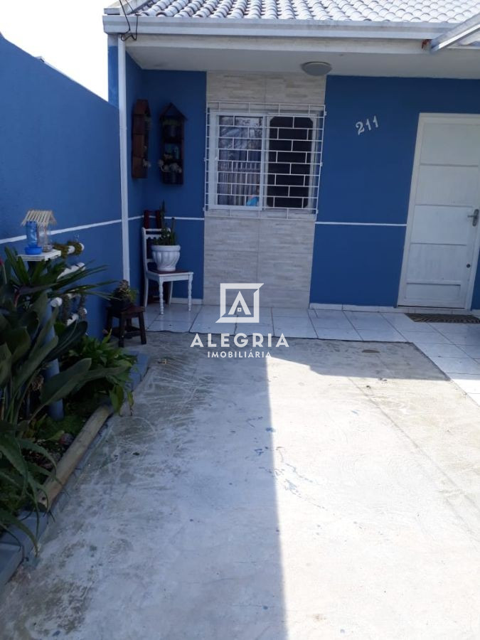 Casa 02 Dormitórios Jardim Primavera em São José dos Pinhais