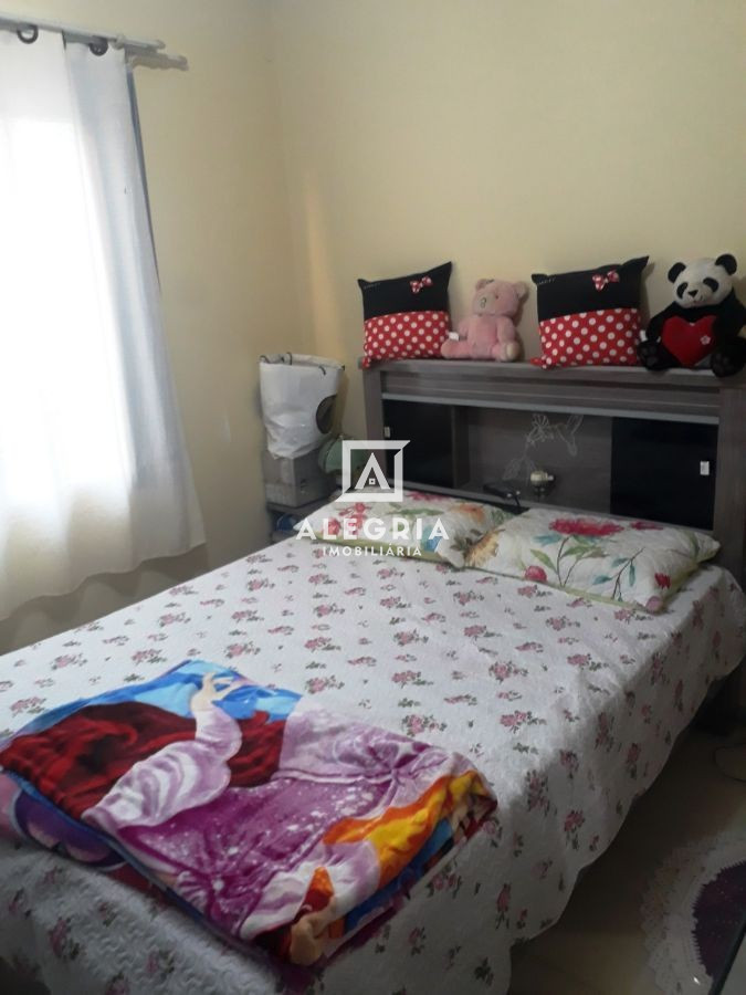 Casa 03 Dormitórios  Bairro São Marcos em São José dos Pinhais em São José dos Pinhais