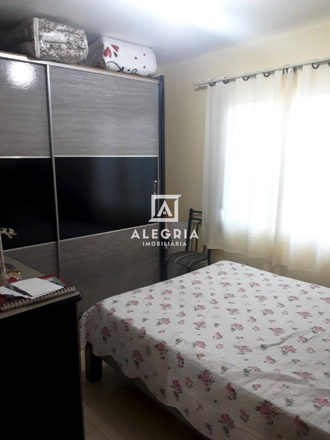 Casa 03 Dormitórios  Bairro São Marcos em São José dos Pinhais em São José dos Pinhais