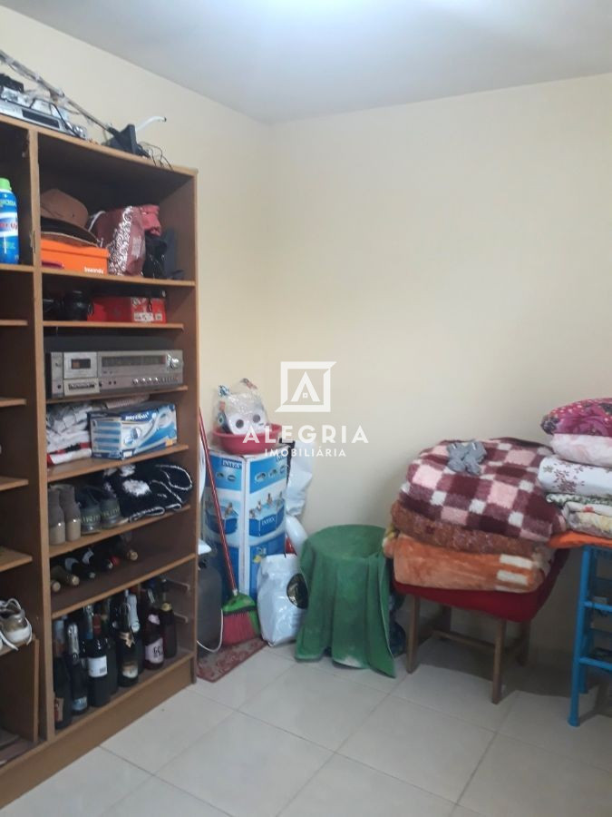 Casa 03 Dormitórios  Bairro São Marcos em São José dos Pinhais em São José dos Pinhais