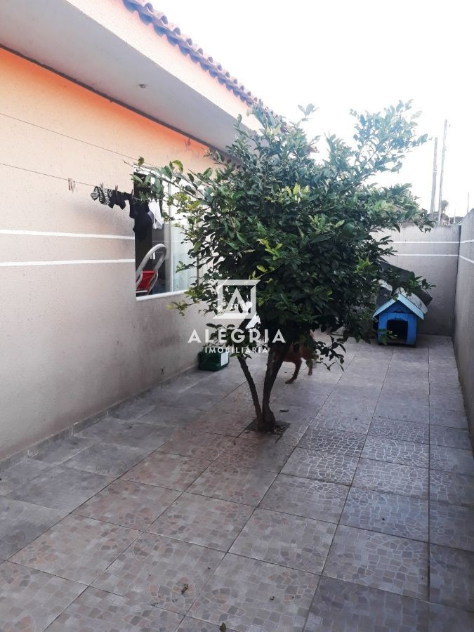 Casa 03 Dormitórios  Bairro São Marcos em São José dos Pinhais em São José dos Pinhais
