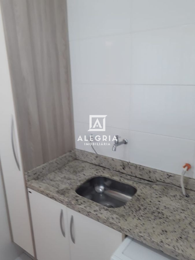 Apartamento MOBILIADO, 02 Dormitórios, Bairro Bom Jesus em São José dos Pinhais