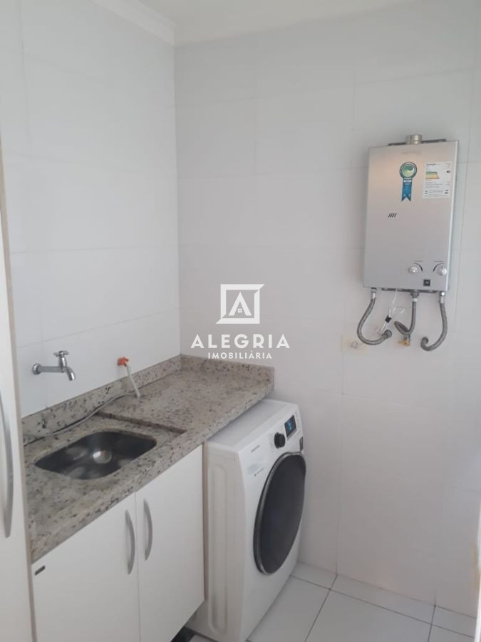 Apartamento MOBILIADO, 02 Dormitórios, Bairro Bom Jesus em São José dos Pinhais