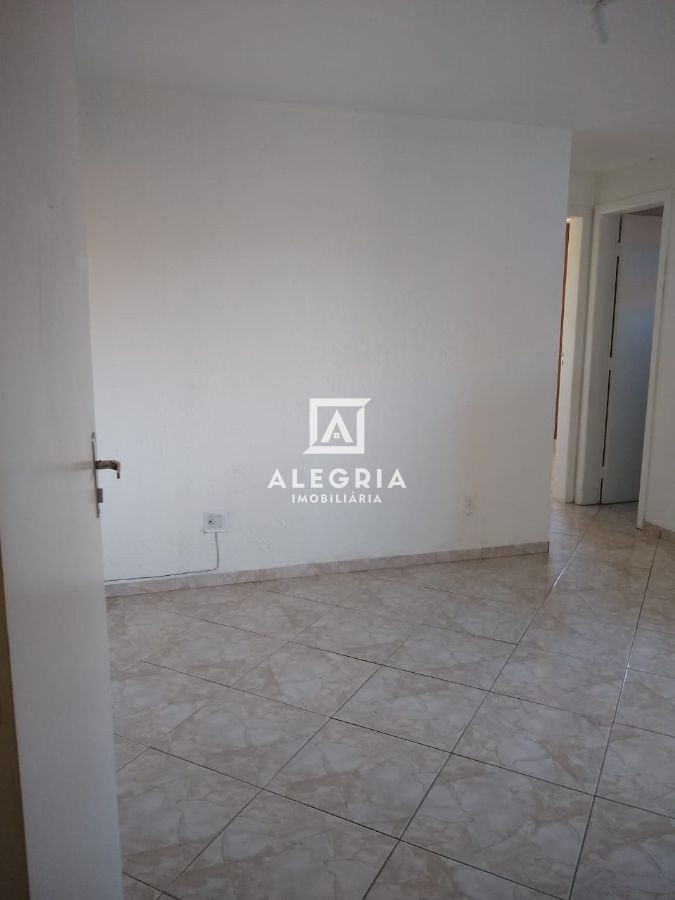 Apartamento 02 Dormitórios na Colonia Rio Grande em São José dos Pinhais