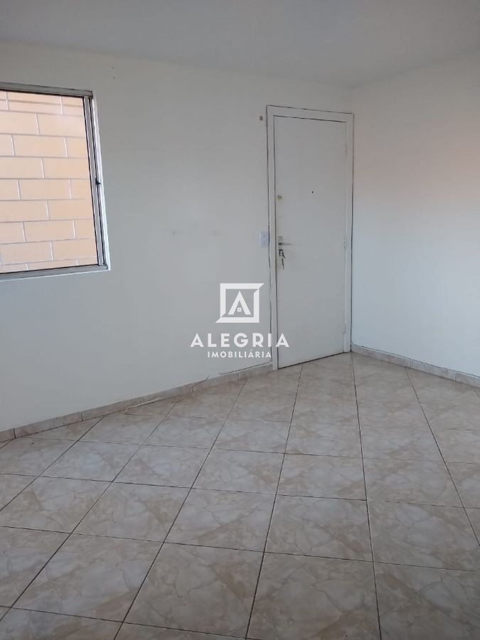 Apartamento 02 Dormitórios na Colonia Rio Grande em São José dos Pinhais