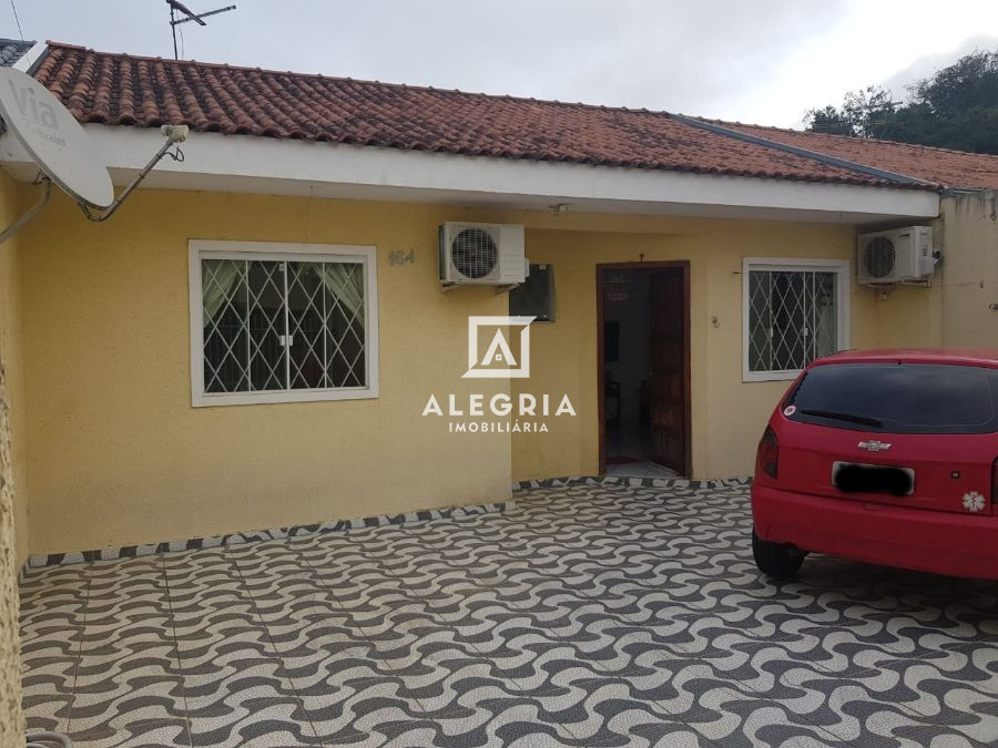 Linda Residência 03 Dormitórios no Bairro Jardim Del Rey em São José dos Pinhais