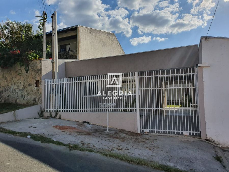 Linda Residência 02 Dormitórios 01 Suíte - Piscina No Bairro Col. Rio Grande em São José dos Pinhais