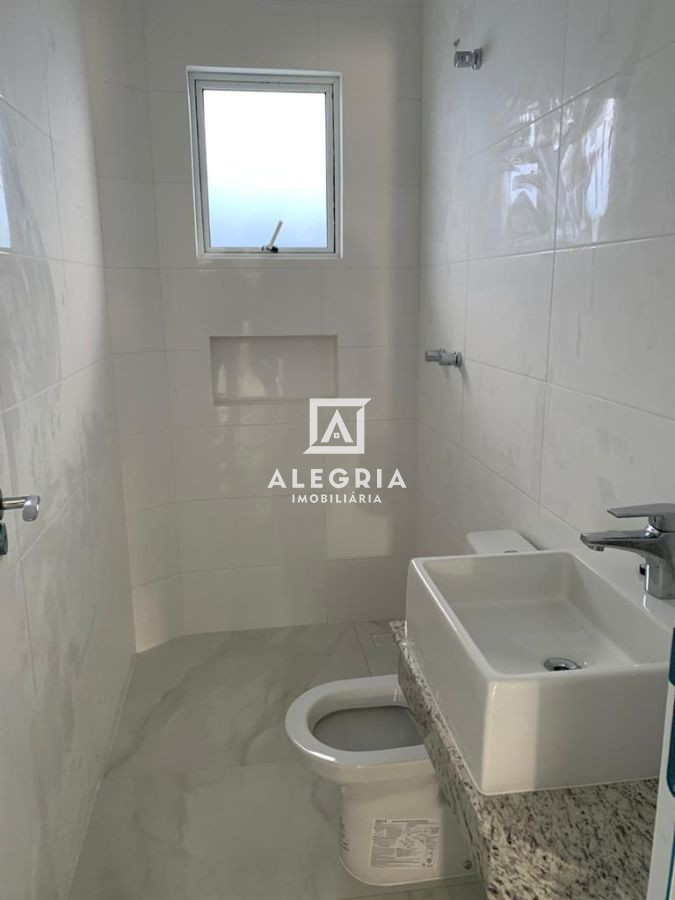 Casa 03 Dormitórios Sendo 01 Suite no Bom Jesus em São José dos Pinhais