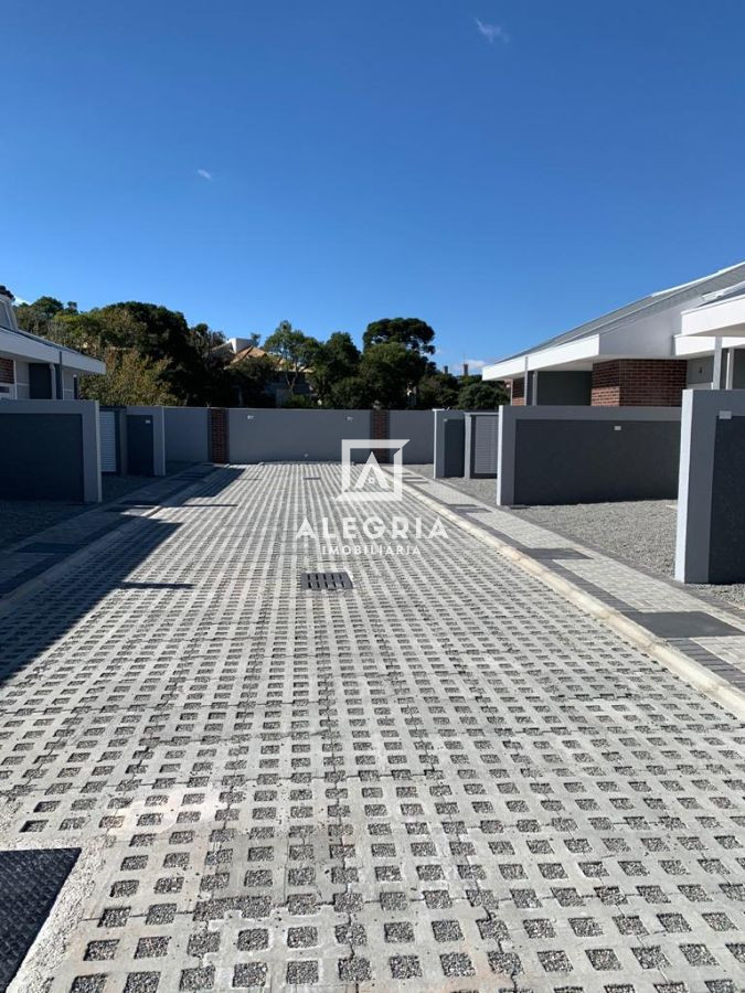 Casa 03 Dormitórios Sendo 01 Suite no Bom Jesus em São José dos Pinhais
