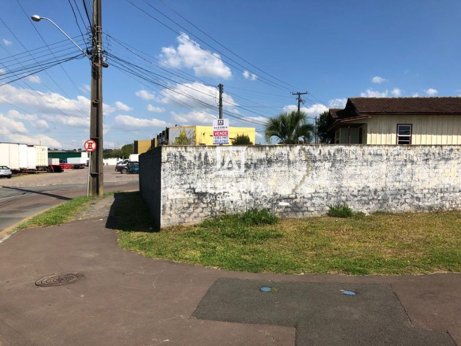 Terreno de Esquina,  360m², Bairro São Pedro em São José dos Pinhais