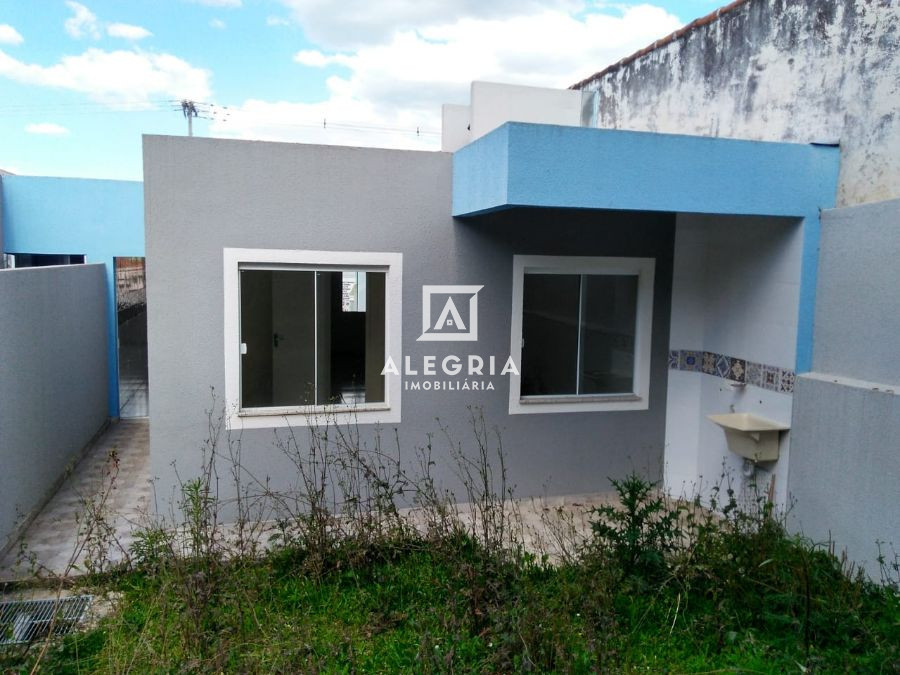 Linda Casa 03 Dormitórios no Bairro São Marcos em São José dos Pinhais