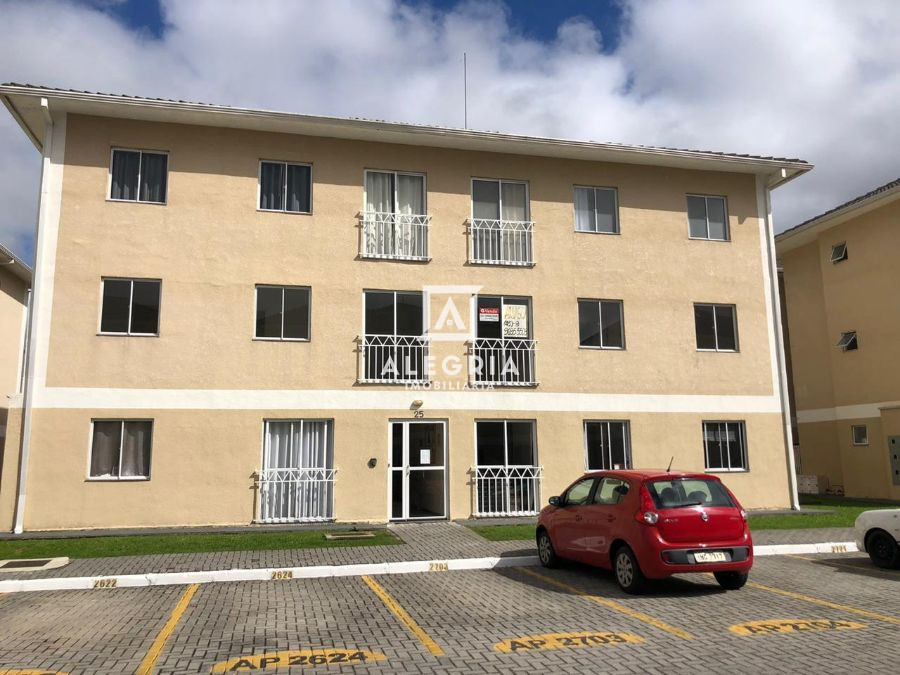 Lindo apartamento 03 Dormitórios sendo 01 suíte Com Documentação Inclusa - no Bairro Bairro Guatupê em São José dos Pinhais