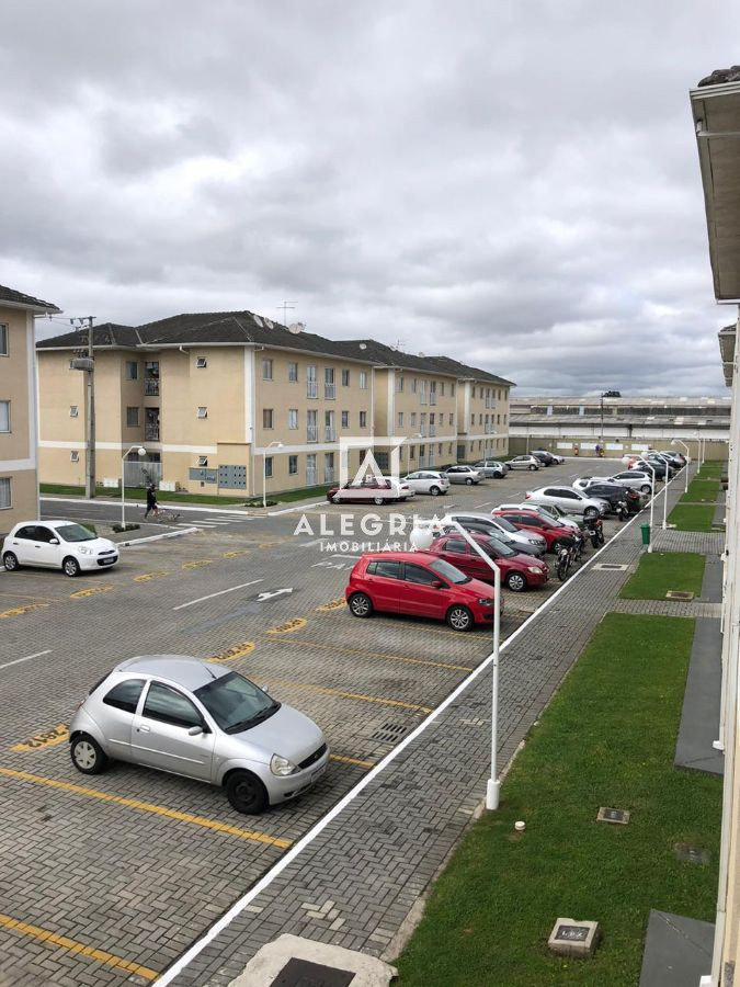 Lindo apartamento 03 Dormitórios sendo 01 suíte Com Documentação Inclusa - no Bairro Bairro Guatupê em São José dos Pinhais