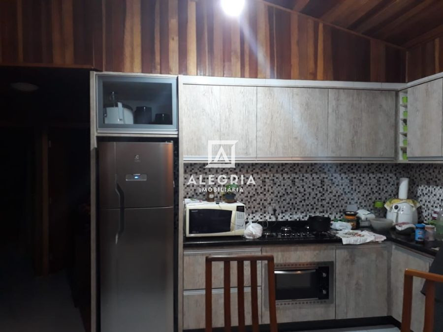 Linda Chácara  em Condomínio Fechado em Tijucas do Sul