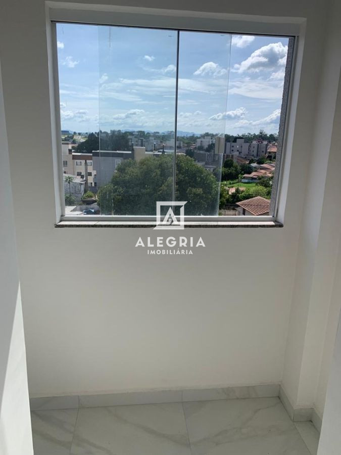 Apartamento Duplex no Jardim Cruzeiro em São José dos Pinhais