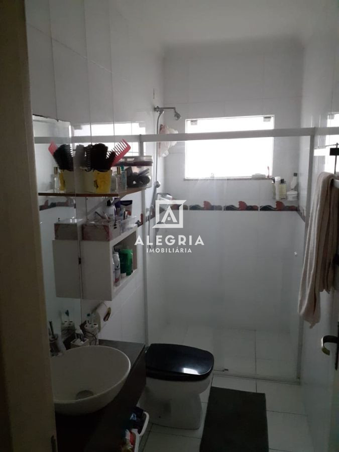 Lindo Triplex Mobiliado 03 Quartos com 01 Suíte no Bairro São Cristóvão em São José dos Pinhais