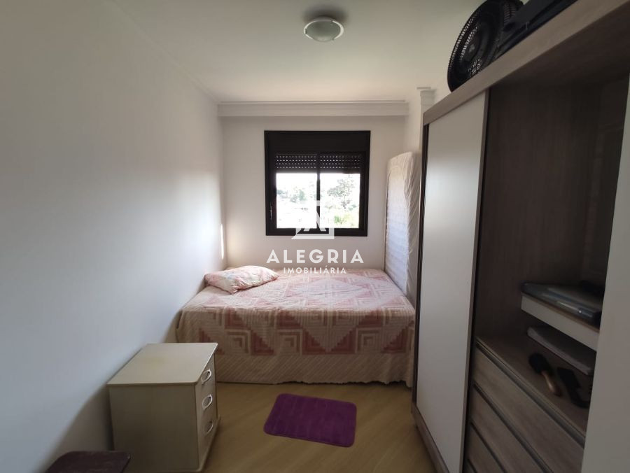 Apartamento 02 Dormitórios Sendo uma Suíte (Semi Mobiliado) no Centro em São José dos Pinhais