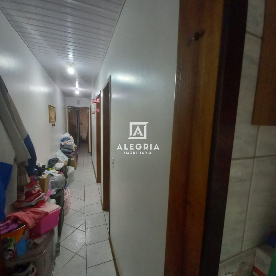 Linda Casa de 3 Quartos com Edícula nos fundos no Bairro  Monte Líbano em São José dos Pinhais