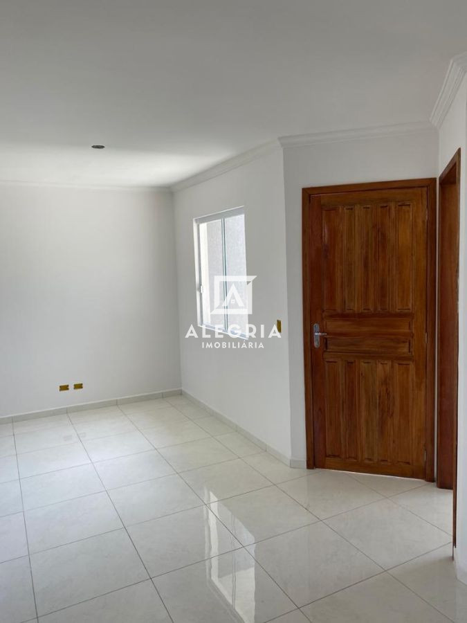 Casa Contendo 03 Dormitórios com Ático no Portal do Sol em São José dos Pinhais