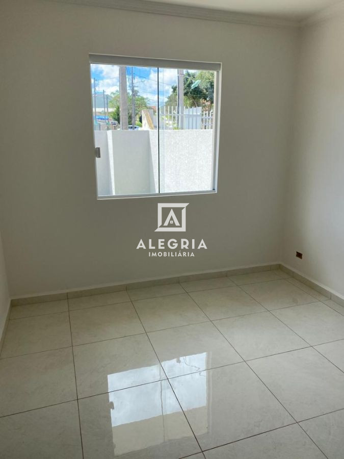 Casa Contendo 03 Dormitórios com Ático no Portal do Sol em São José dos Pinhais