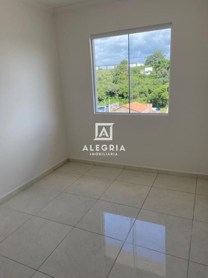 Casa Contendo 03 Dormitórios com Ático no Portal do Sol em São José dos Pinhais