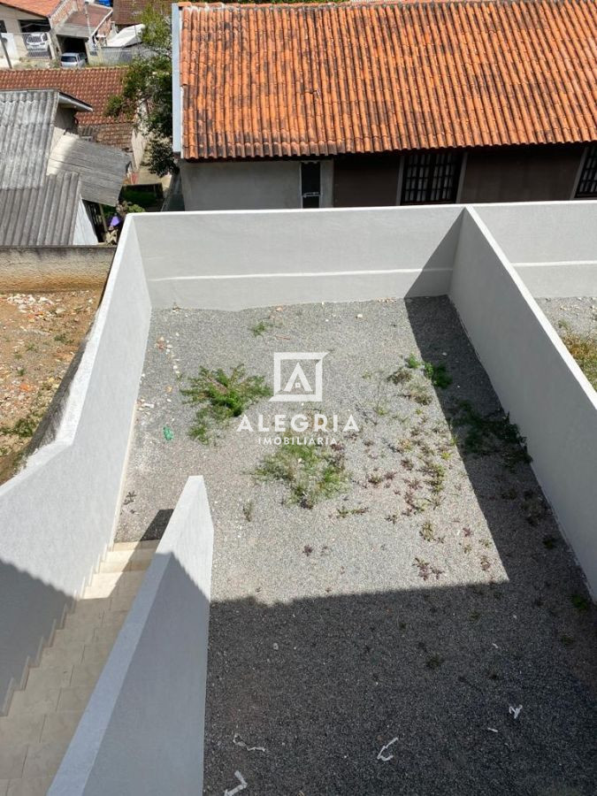 Casa Contendo 03 Dormitórios com Ático no Portal do Sol em São José dos Pinhais