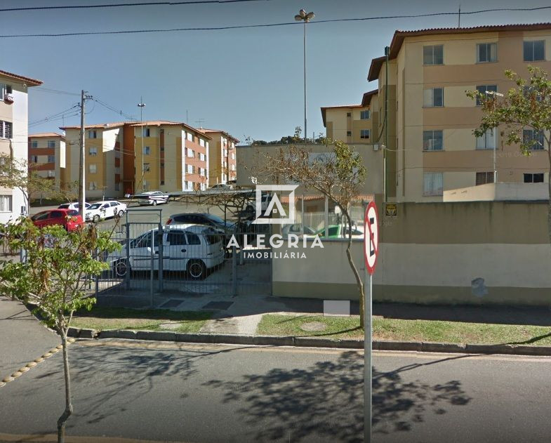 Lindo apartamento Semi Mobiliado em São José dos Pinhais