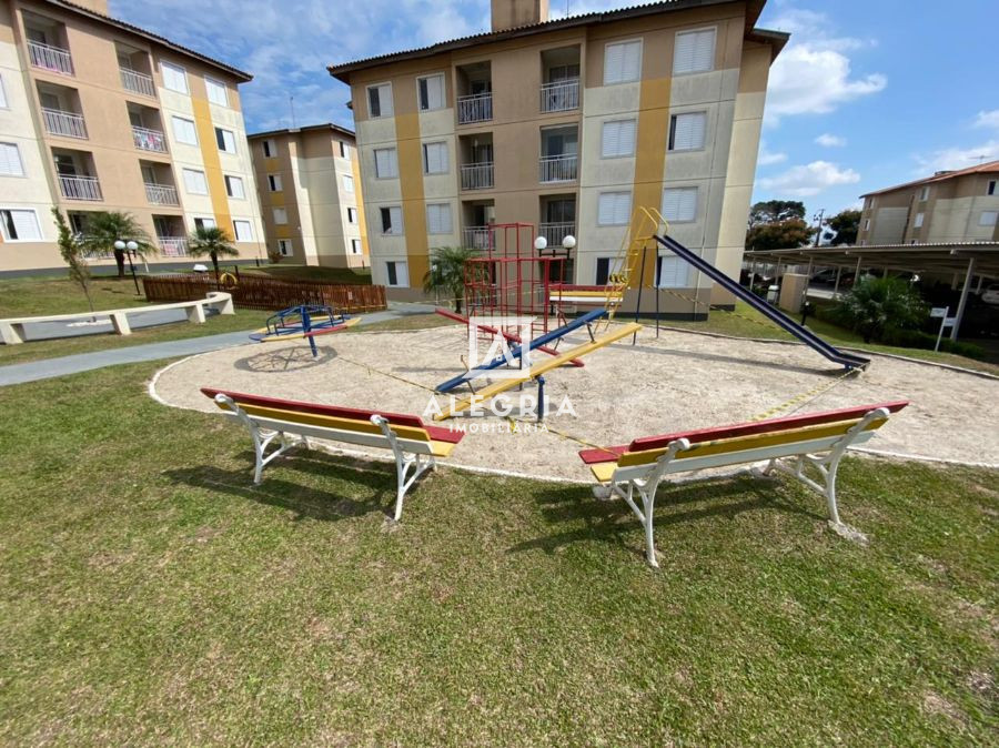 Apartamento 03 Dormitórios (Sendo 01 Suíte), todo mobiliado em São José dos Pinhais