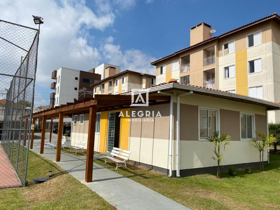 Apartamento 03 Dormitórios (Sendo 01 Suíte), todo mobiliado em São José dos Pinhais