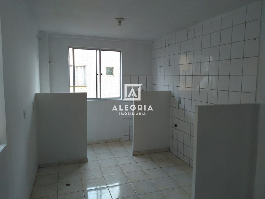 Apartamento Contendo 02 Dormitórios no Afonso Pena em São José dos Pinhais