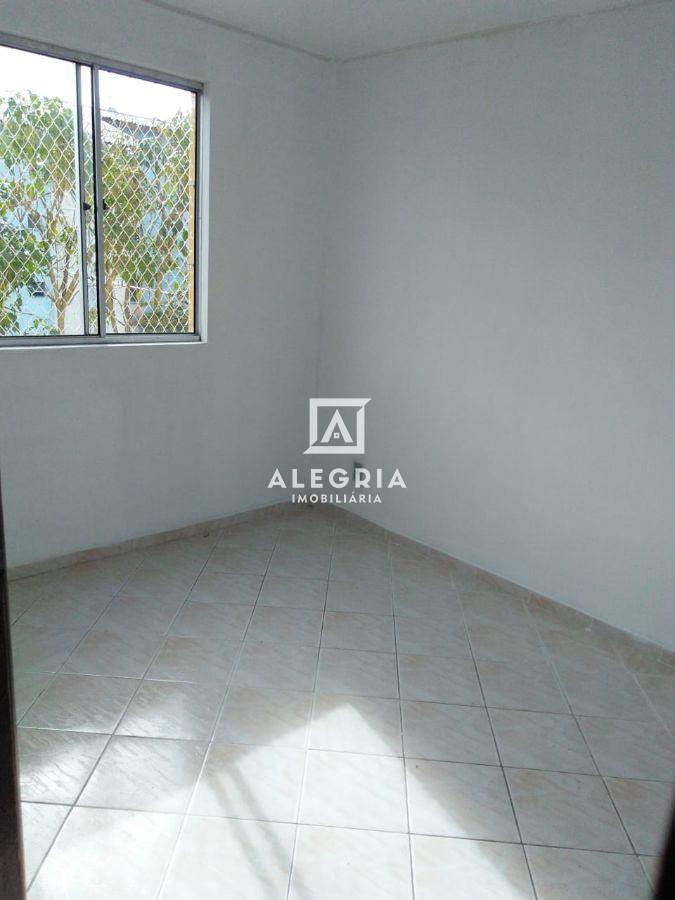 Apartamento Contendo 02 Dormitórios no Afonso Pena em São José dos Pinhais