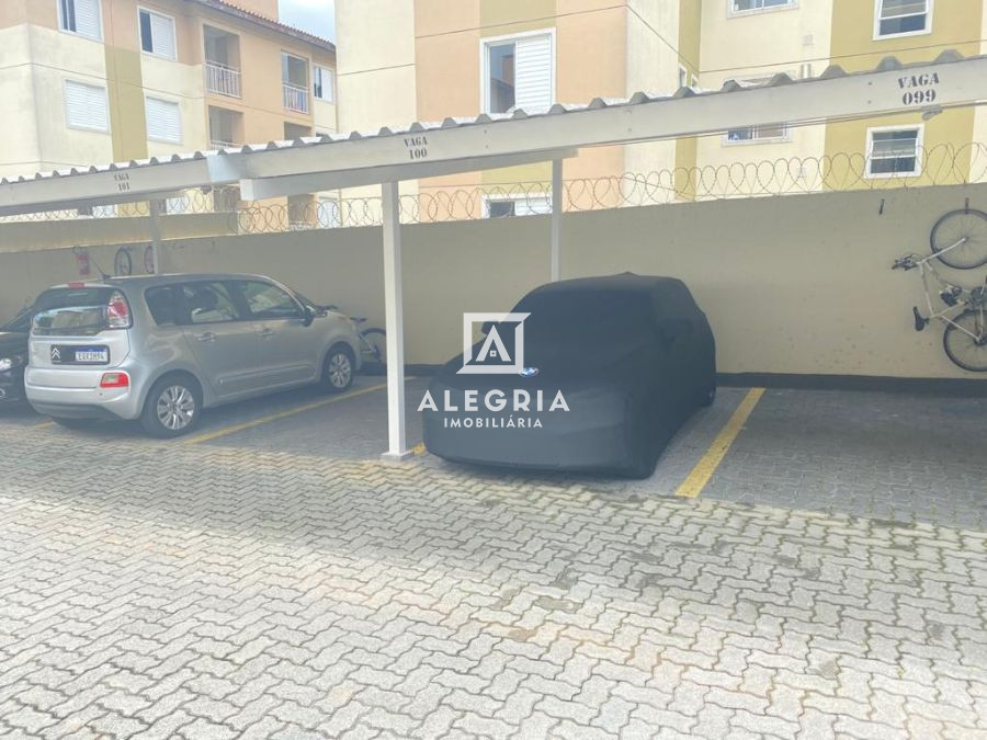 Apartamento 03 Dormitórios (Sendo 01 Suíte), todo mobiliado em São José dos Pinhais