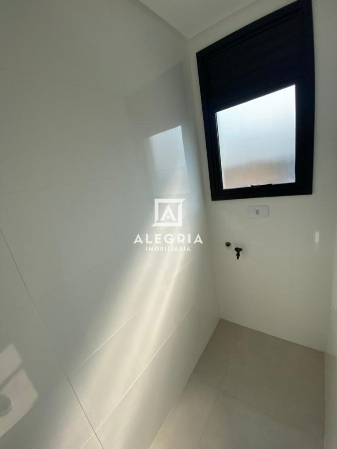 Apartamento 02 Dormitórios Sendo 01 Suíte com Elevador no Aristocrata em São José dos Pinhais