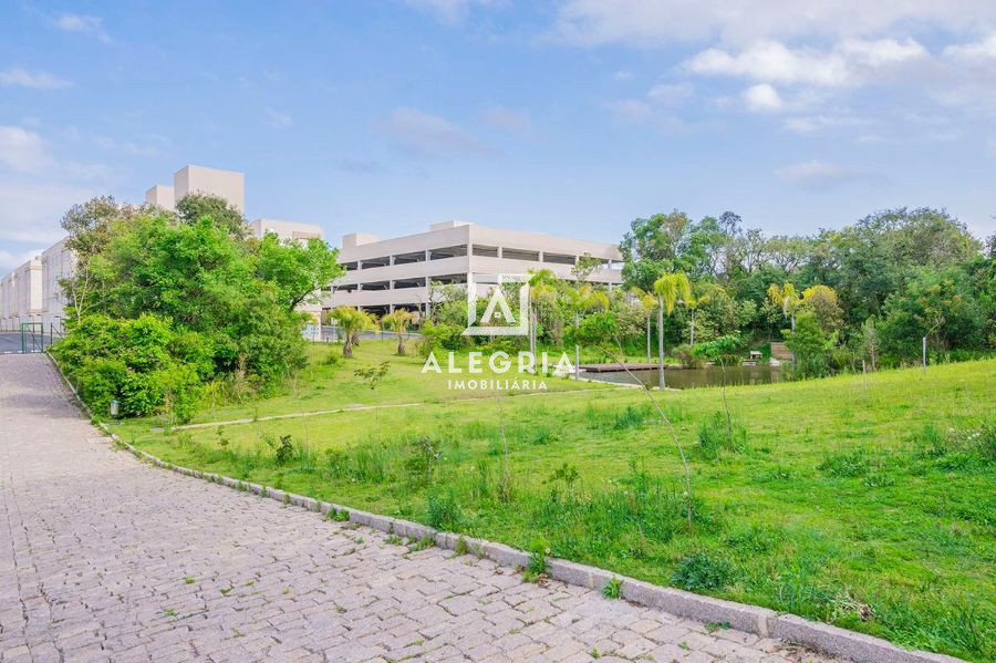 Lindo Apartamento 02 Dormitórios no Bairro Santo Antônio em São José dos Pinhais