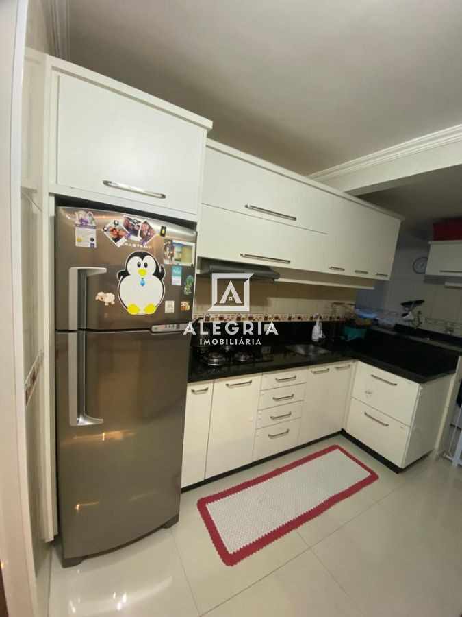 Lindo Apartamento Contendo 03 Dormitórios no Bom Jesus em São José dos Pinhais