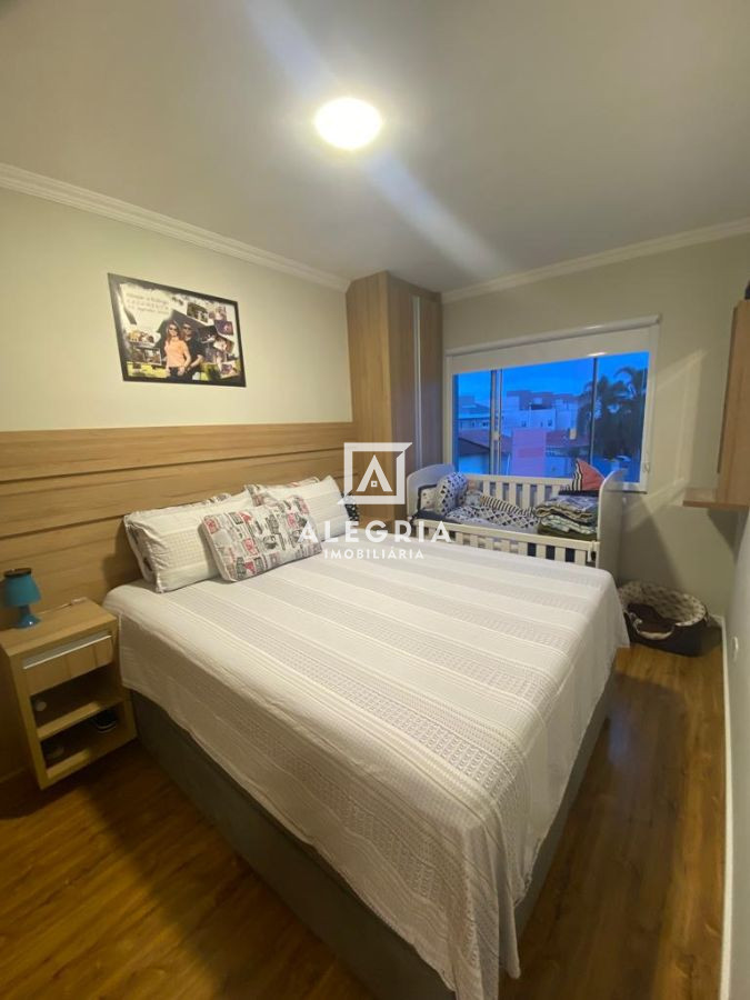 Lindo Apartamento Contendo 03 Dormitórios no Bom Jesus em São José dos Pinhais