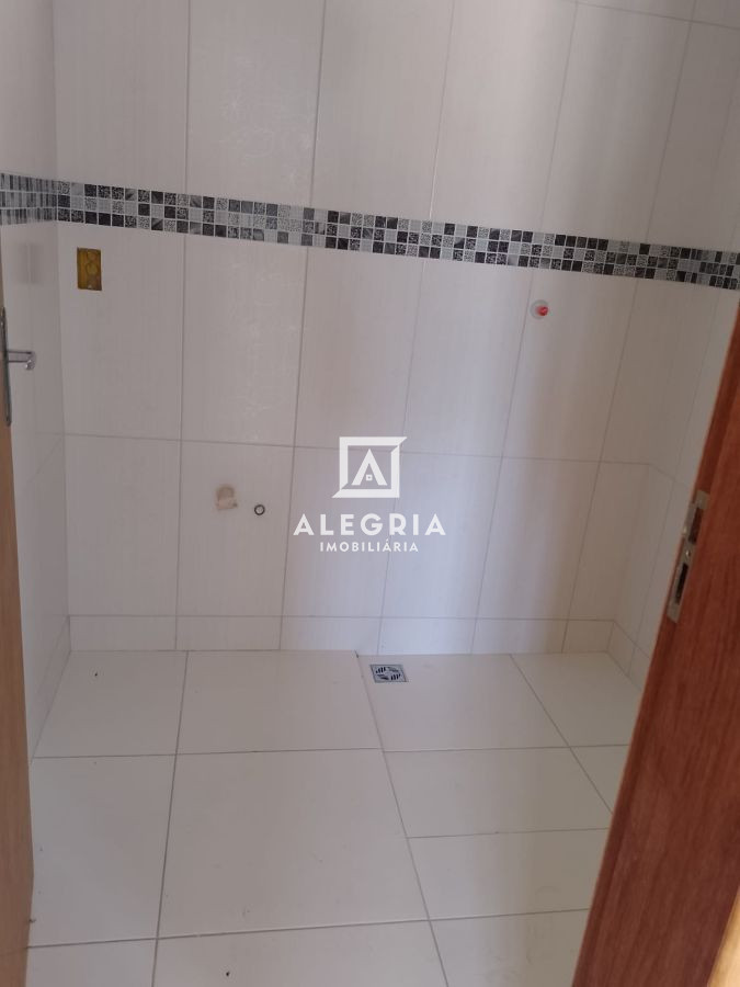 Lindo Apartamento de 02 Quartos no Bairro Colônia Rio Grande em São José dos Pinhais