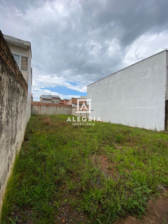 Lindo Terreno No Jardim Cruzeiro Próximo ao Colégio Juscelino kubitschek em São José dos Pinhais