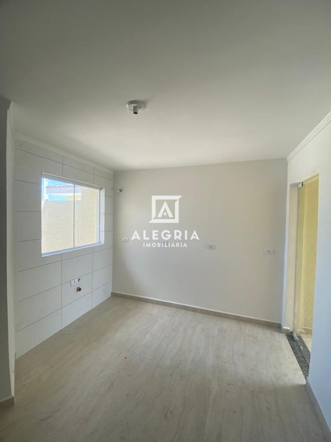 Casa Contendo 03 Dormitórios no Bairro São Francisco em São José dos Pinhais