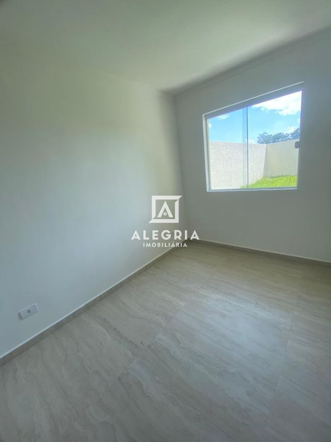 Casa Contendo 03 Dormitórios no Bairro São Francisco em São José dos Pinhais