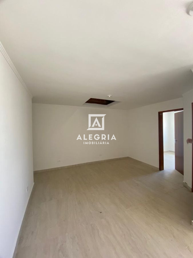 Casa Contendo 03 Dormitórios no Bairro São Francisco em São José dos Pinhais