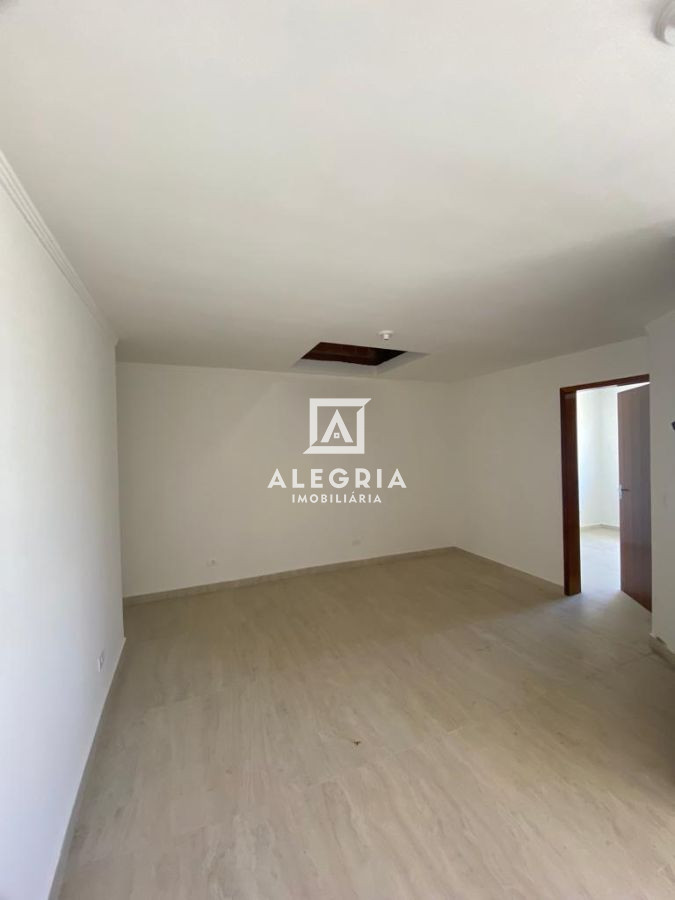 Casa Contendo 03 Dormitórios no Bairro São Francisco em São José dos Pinhais